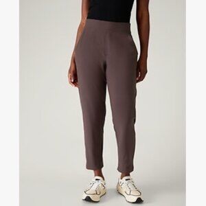 Athleta Brooklyn Midrise Ankle Pants in Shale Size 10